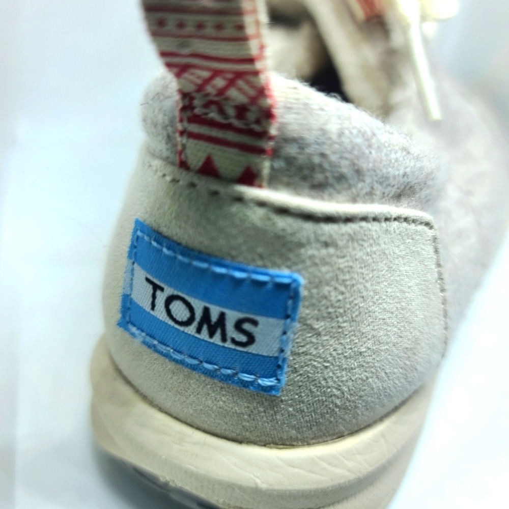 Toms Women's Sneakers 👟 7.5 grey & cream